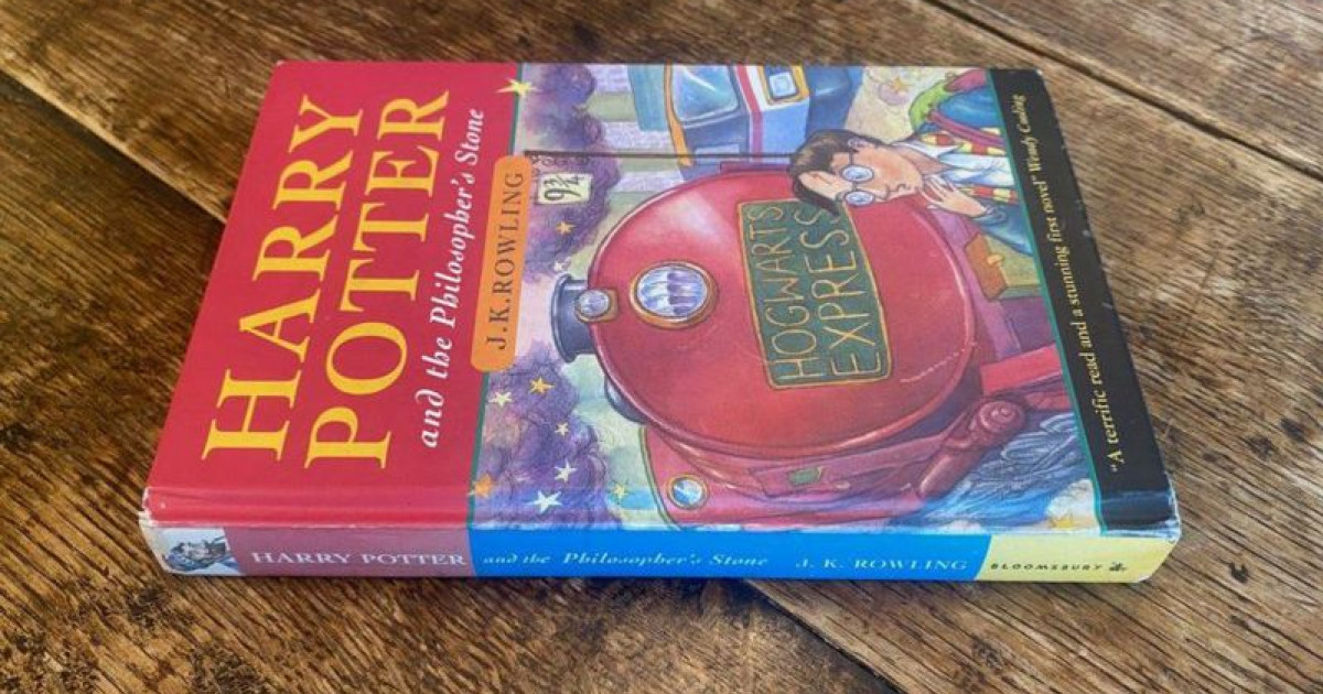 Első kiadású Harry Potter