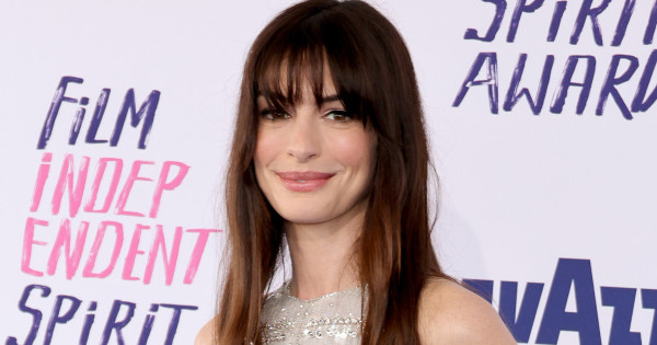 Borítókép: A tél 7 legnőiesebb frizurája - vékonyszálú hajból mutatnak igazán!