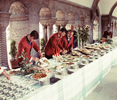 Borítókép: Virtuális időutazás: retró éttermek nyomába eredtünk 