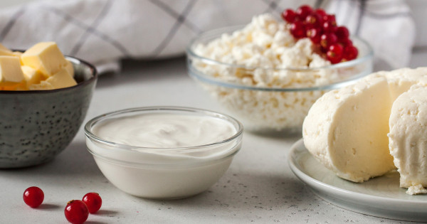 Borítókép: 7 étel, amit 40 év felett tiltólistára kell tenned: megzavarhatják a hormonokat