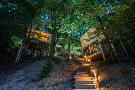 Borítókép: Év végi kikapcsolódás Noszvajon, a Treehouses-ban