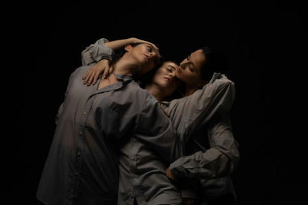 Borítókép: Sebességmérő a szerelemben: a lassú parázs vagy a gyors és tüzes szenvedély a jobb? És mi van a hálószobában?