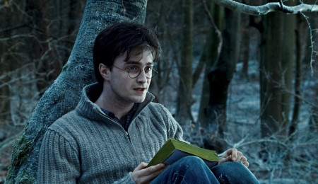 Borítókép: 10 érdekesség a Harry Potter és a Halál ereklyéiből, amiről talán még nem is hallottál