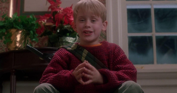 Borítókép: 20 meglepő tény a Reszkessetek, betörők!-ről, amiről talán még nem is hallottál