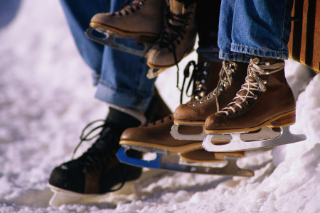 Borítókép: 8 korcsolyapálya, ahol a Balaton mellett suhanhatsz