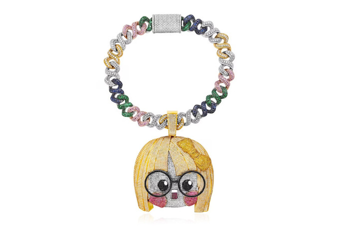 Drake új nyaklánca