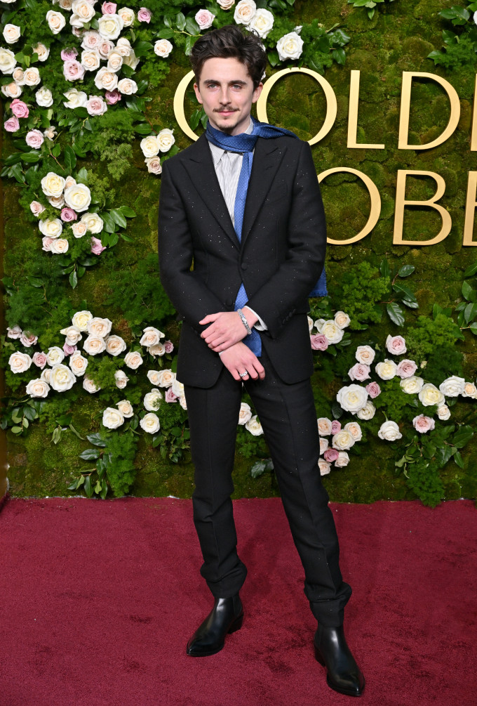 Timothée Chalamet a Golden Globe vörös szőnyegén.