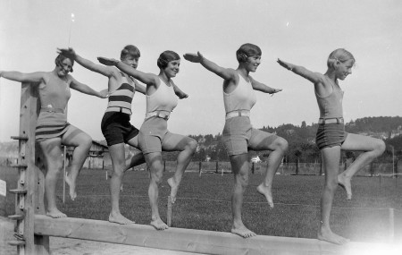 Borítókép: A mozgás 100 éve: lenyűgöző régi fotók a sport világából