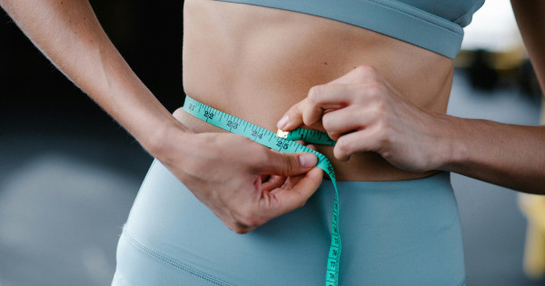 Borítókép: 6 étel, ami szó szerint elpusztítja a hasi zsírt - ezeket edd, ha le akarod adni a fölös kilókat 2025-ben!