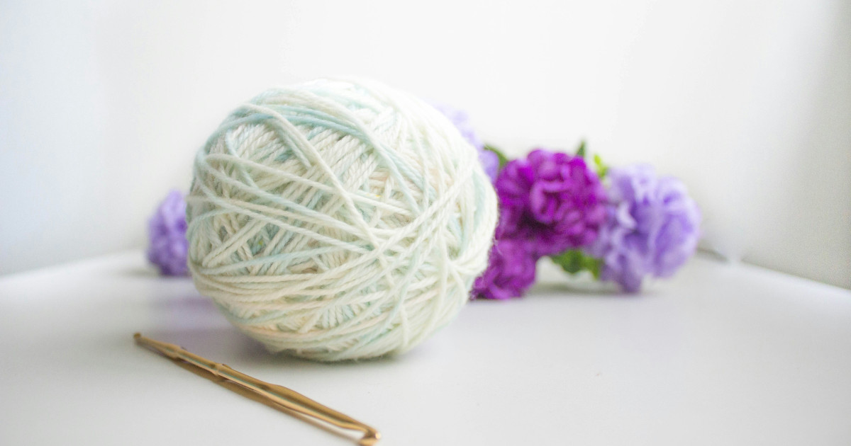 Borítókép: Elképesztő, hogy fejleszti az agyi aktivitást a horgolás: csökkenti a stresszt és az alvást is elősegíti