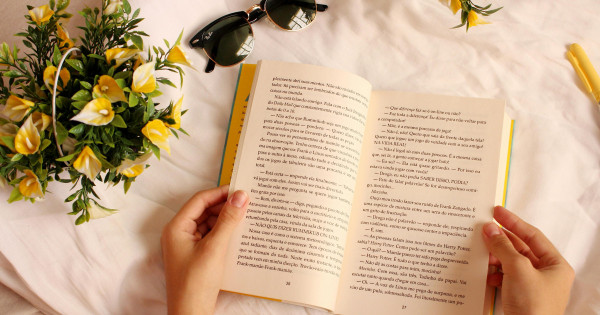 Borítókép: 7 régi könyv, ami a TikTok miatt újra bestseller lett - Te olvastad már őket?