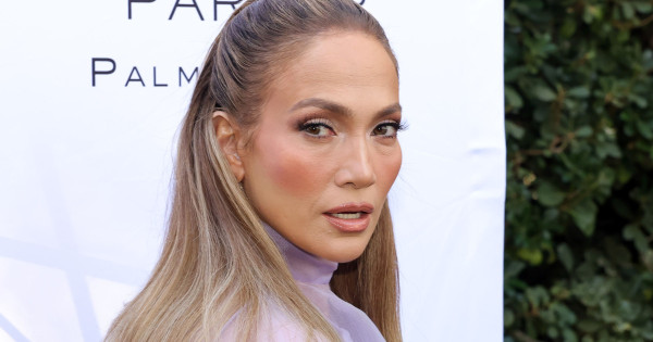 Borítókép: Nem menő már a bayalage! Íme 3 hatalmas frizuratrend, ami már nem lesz divatos 2025-ben - ezek jönnek helyettük!