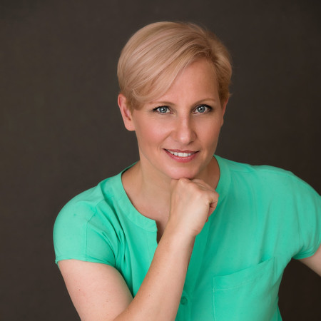 Borítókép: Tánc, tanítás, pékség – egy sokféleségre épülő női életút