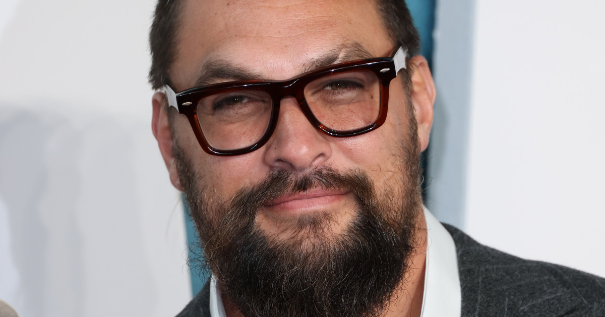 Marlon Brando esetében is működött! Jason Momoa farmerja megér egy próbát