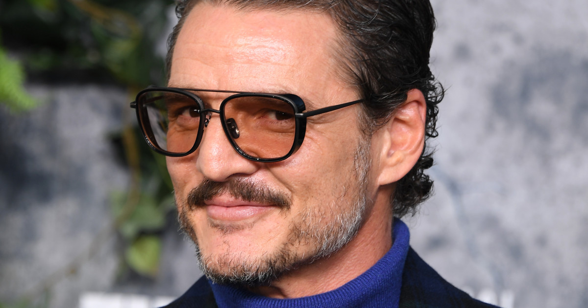 Újfent felrobbant az internet! Pedro Pascal a The Last Of Us második évadának premierjére combcsizmában érkezett