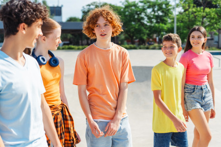 Borítókép: A lányos anyukáknak is fontos, hogy a mai fiúkat ne a pornó világosítsa fel