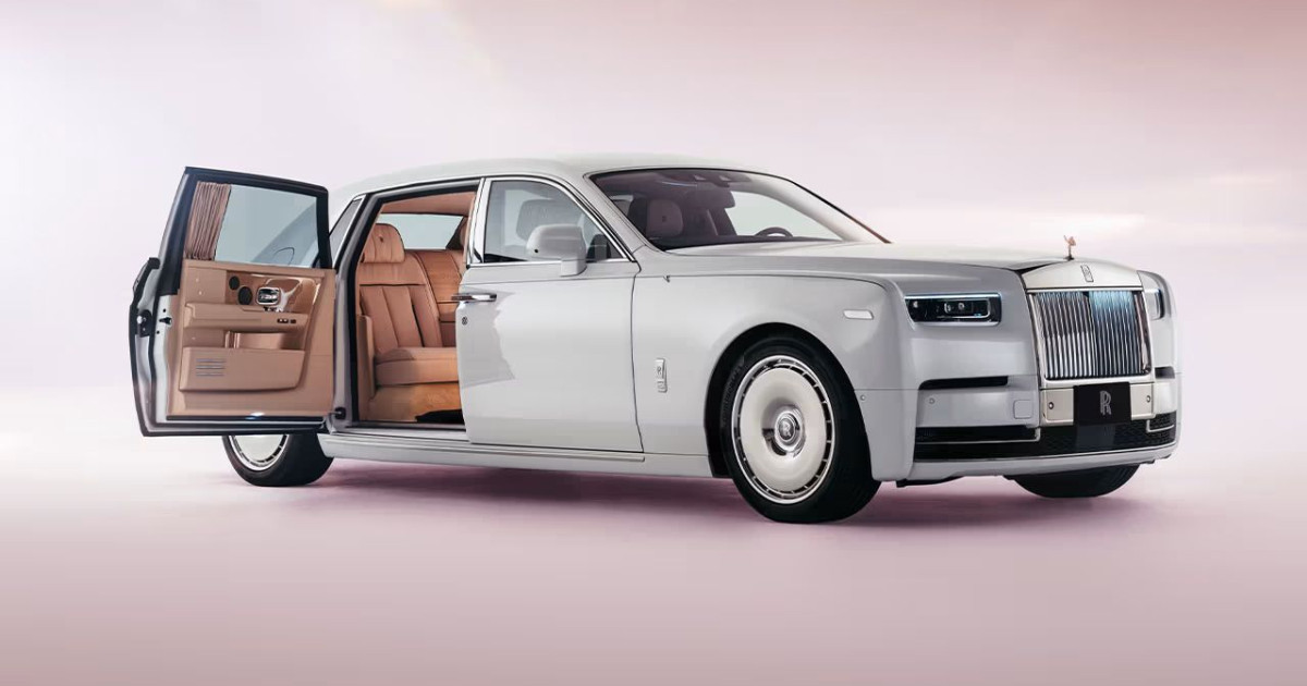 Rolls-Royce Phantom Cherry Blossom
