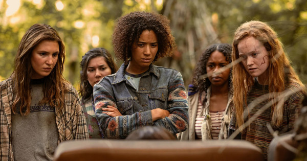 Borítókép: 7 film és sorozat, amit mindenképpen látnod kell, ha tetszett a Yellowjackets