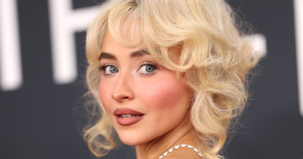 Borítókép: Nem menő már a barackos árnyalat! Íme 3 pirosítótrend, ami már nem lesz divatos 2025-ben - mutatjuk, mik jönnek helyettük!