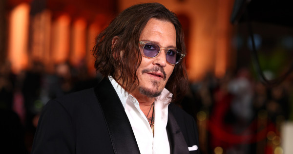 Johnny Depp először tért vissza Hollywoodba, és külsejét látva nem fogsz hinni a szemednek