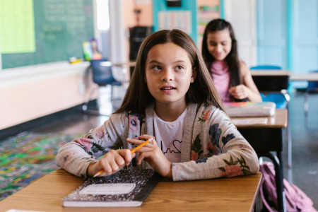 Borítókép: Óvodásból iskolás: 9 kompetencia, amire szüksége lesz egy nagycsoportosnak az iskolakezdéshez