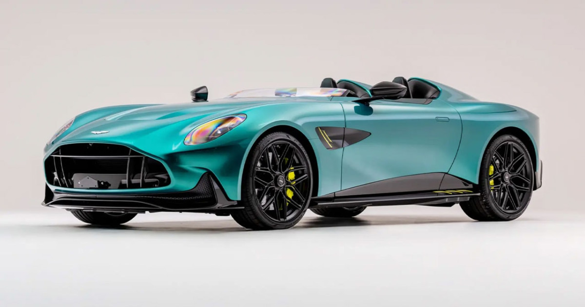 Aston Martin DBR22