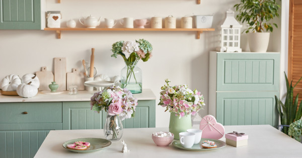 Borítókép: 3 olcsó lakberendezési kiegészítő, amivel pillanatok alatt tavaszt varázsolsz az otthonodba