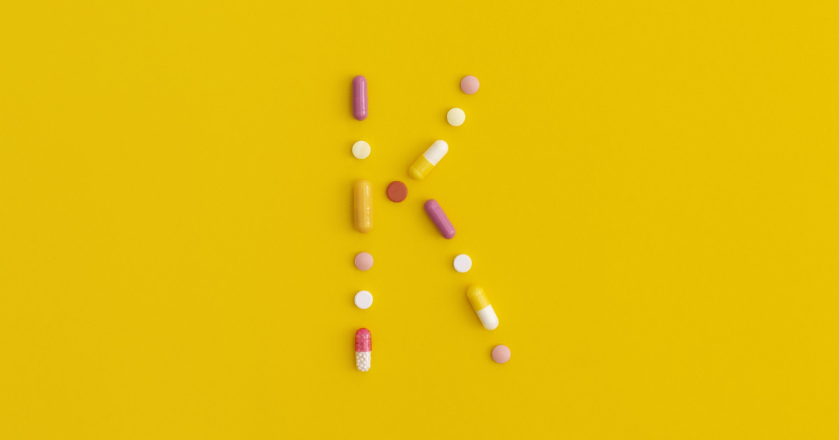 Borítókép: A K-vitamin jótékony hatásai: segít a véralvadási folyamatokban és támogatja a csontok egészségét