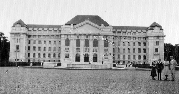 Borítókép: Egy férfiak uralta világban lett sikeres nő: Vendl Mária az első magyar női egyetemi magántanár története