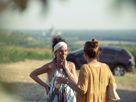 Borítókép: Olyan hely, ahol nemcsak nézel, hanem részt is veszel - beszélgetés Kiss Mónikával az Ördögkatlan Fesztivál szervezéséről (és másról is)