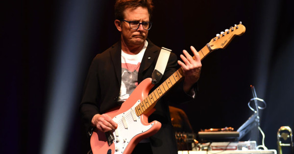 Borítókép: Igazi példaképek! 9 híresség, aki Parkinson-kórral él együtt