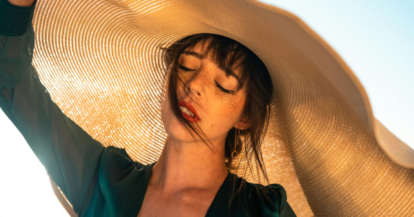 Borítókép: 5 hatóanyag, amitől tényleg hatásos lesz egy fényvédő - ezeket kell keresned a termékekben!