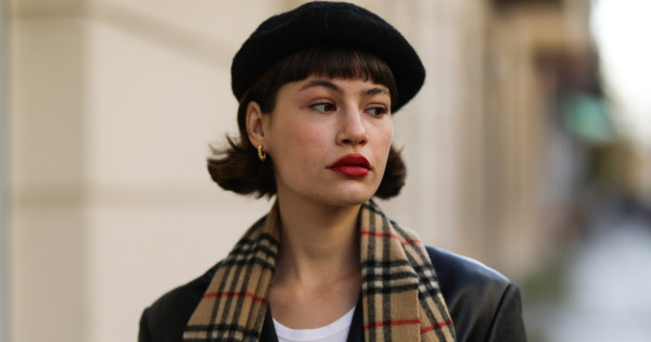 Borítókép: Ez a francia nők titkos stílustrükkje: sikkes szett minden reggel csupán 5 perc alatt - neked is működni fog!