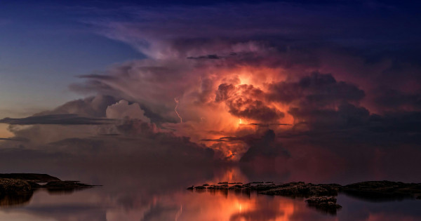 Borítókép: 3 csillagjegy, aki vonzza a pénzügyi bőséget egészen 2028-ig, amíg a Szaturnusz a Kosban tartózkodik