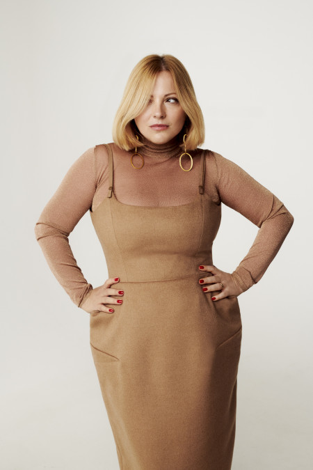 Borítókép: Ez nem atomfizika - megjelent Tapasztó Orsi első önálló könyve, amit neked is el kell olvasnod