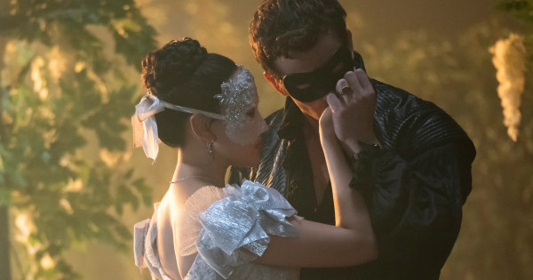 Borítókép: Könyves toplista: 7 regény, ami sokkal jobb elolvasni, mint megnézni a belőle készült Netflixes adaptációt