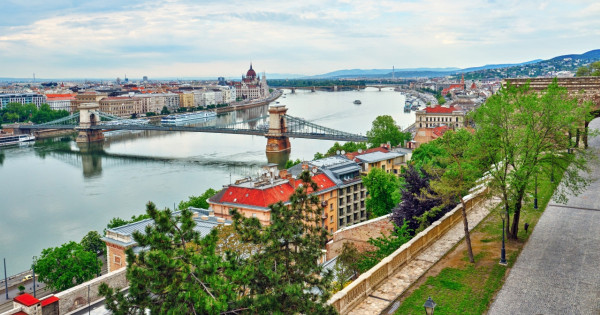 Borítókép: Tényleg Budapest a legjobb hely karrierépítésre Magyarországon?