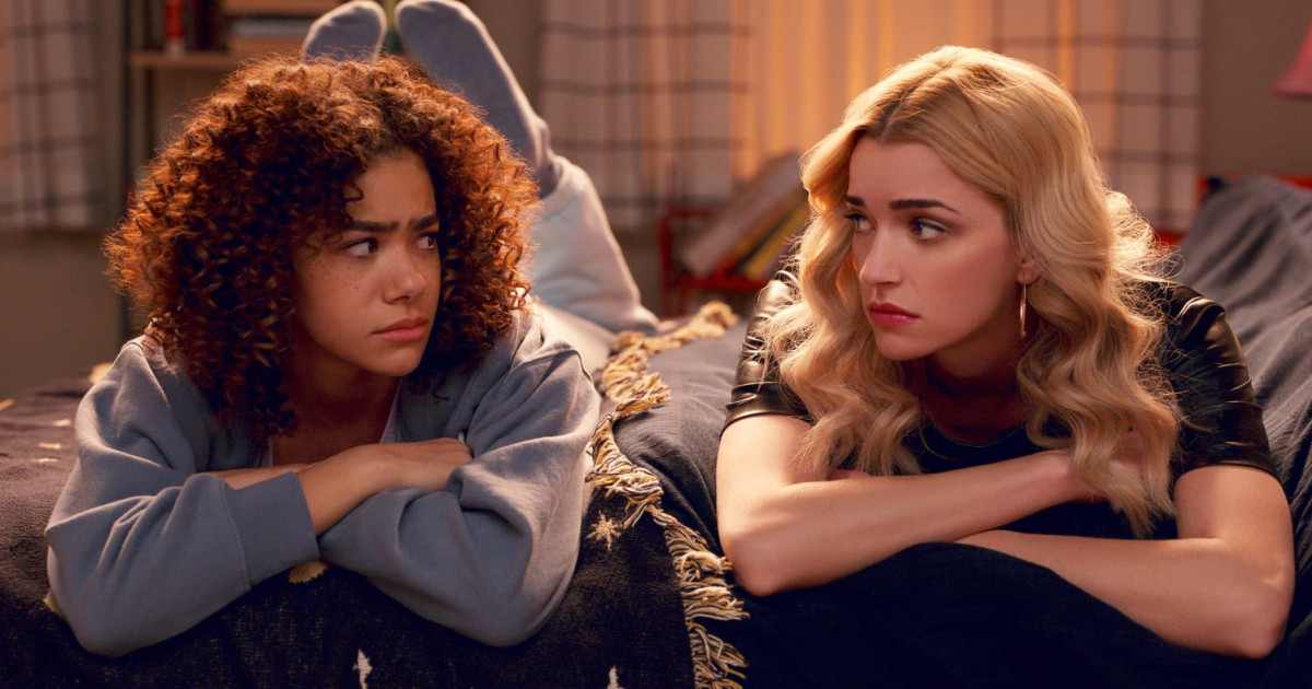Borítókép: 10 sorozata Netflixen, amit meg kell nézned, ha tetszett a Ginny és Georgia