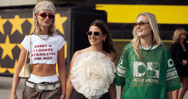 Borítókép: Júliusi outfitlista: 10 szett, amit minden stílusos nő visel a hónapban