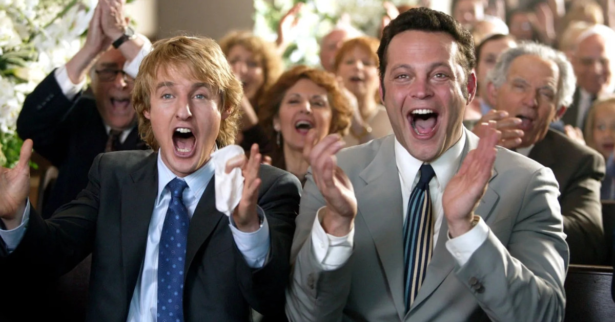 Nincs ötleted? 10 öltöny, ami tökéletes választás lehet egy nyári esküvőre