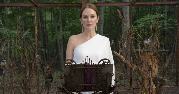 Borítókép: A Szirének a nyár új guilty pleasure-je: Julianne Moore új sorozata úgy manipulálni, mint még soha semmi