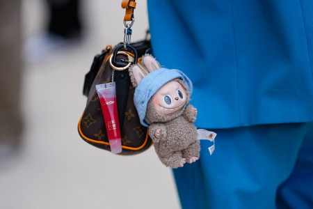 Borítókép: Gyerekkorunk Moncsicsije újra hódít, csak most Labubu a neve: 4 retró játék, amit újragondoltak