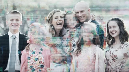 Borítókép: Milliók követték a vlogger anyukát, miközben ő éheztette és kínozta a gyermekeit: Ruby Franke bukása