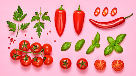 Borítókép: A lecsón túl: 7 recept, hogyan tedd el a paradicsomot és a paprikát