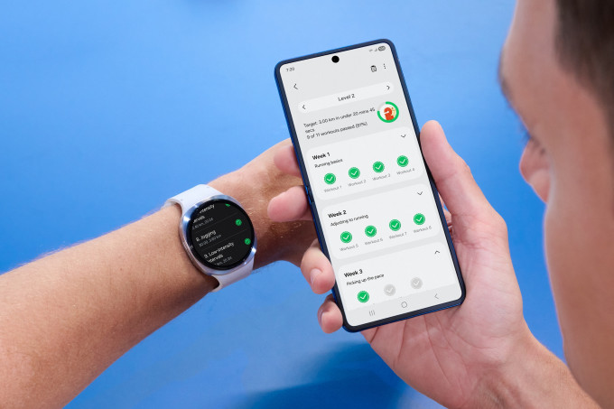 Samsung Galaxy Z Fold7 és Galaxy Watch8