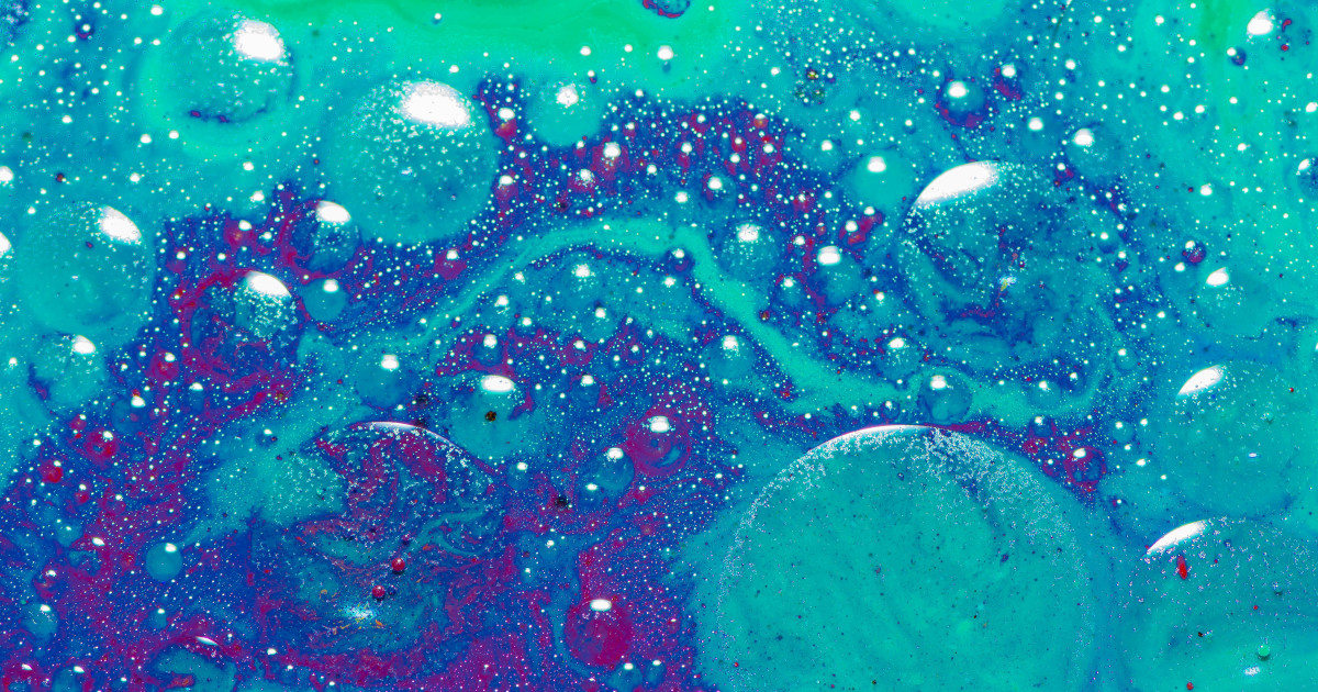 Napi horoszkóp augusztus 17.: az Oroszlánoknak több bátorságra van szükségük, a Mérlegek kissé magányosnak érzik magukat