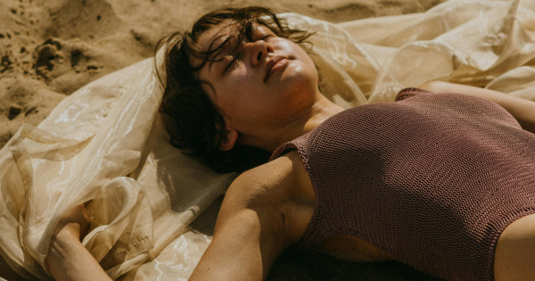 Borítókép: Ezeket jobb, ha nem kened magadra: 3 durva ok, amiért száműzd a hagyományos naptejeket az életedből – mutatjuk, mit válassz helyette!