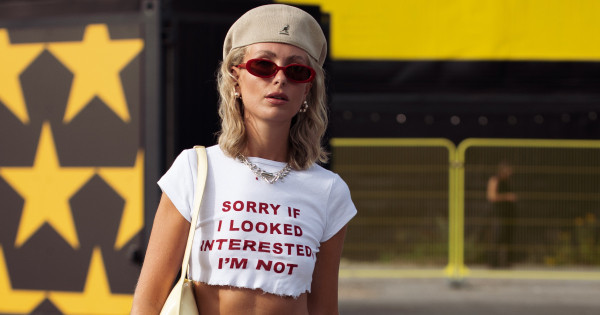 Borítókép: 6 nosztalgikus ruhadarab, ami 2025 őszén uralni fogja a trendeket - már most elkezdhetsz barátkozni velük!