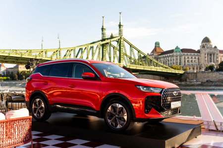 Borítókép: Megérkezett a Chery Magyarországra