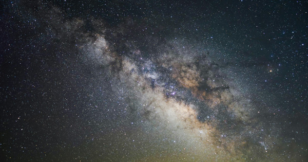 Borítókép: 3 csillagjegy, aki vonzza a szerencsét és a pénzügyi sikert szeptember 7-ig - a Jupiter, a Vénusz és a Mars energiái rájuk lesznek a legjobb hatással!